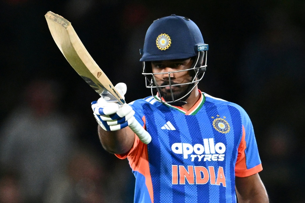 Samson superb as India mark record T20 chase in win over New Zealand