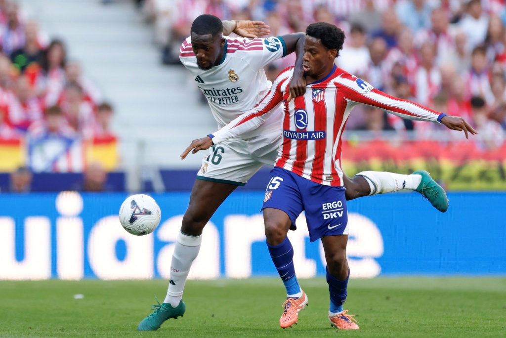 Pochettino says tried to sign world-class David ahead of US-Canada clash