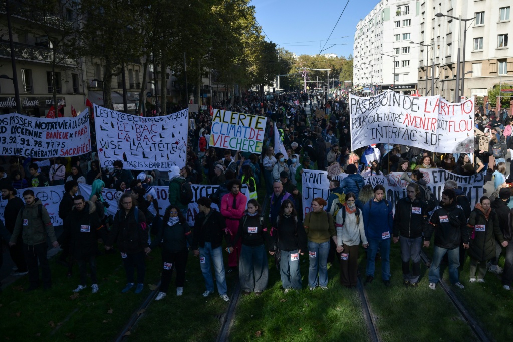 Student protesters complained that the Paris police did not authorise a march through the centre of the capital — Ed JONES / AFP