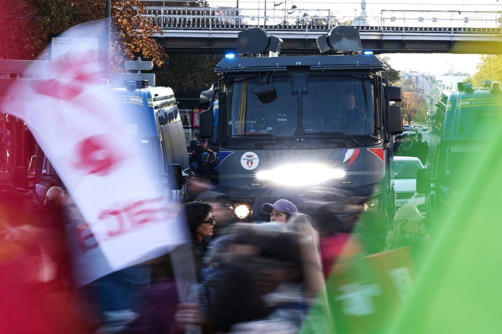 Around 70,000 security personnel were deployed on Saturday — Sameer AL-DOUMY / AFP