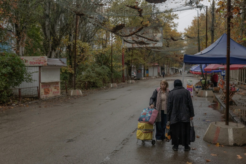 Evacuees from Russian-occupied Oleshky expected in Ukraine