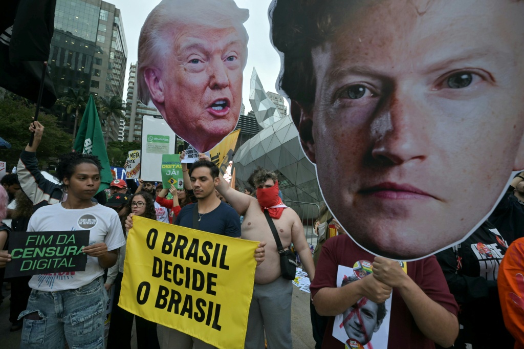 Brazil's presidential candidates seek to disqualify each other