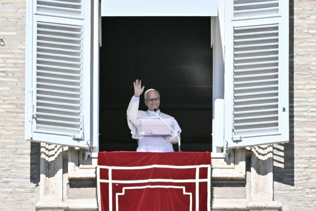 Pope Leo admitted to hospital for lung operation