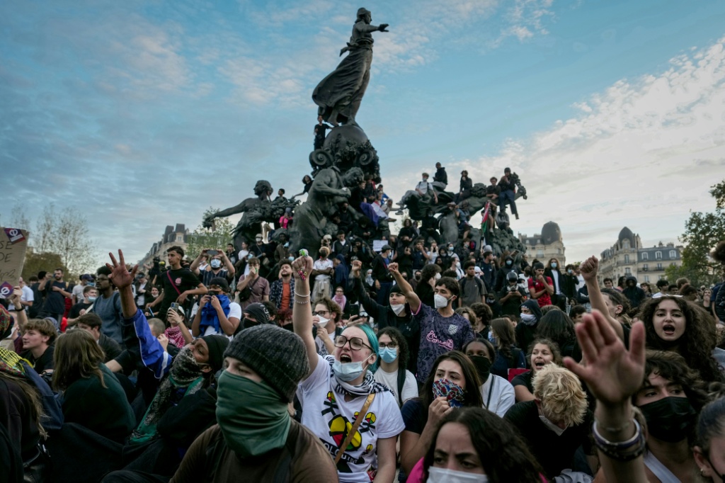 '2026 is the new 1789': French students take school anger to Paris streets