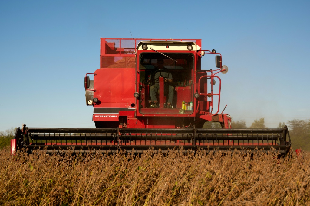 Commodity prices have risen by a much smaller margin than fuel and fertilizer costs — DUSTIN FRANZ / AFP