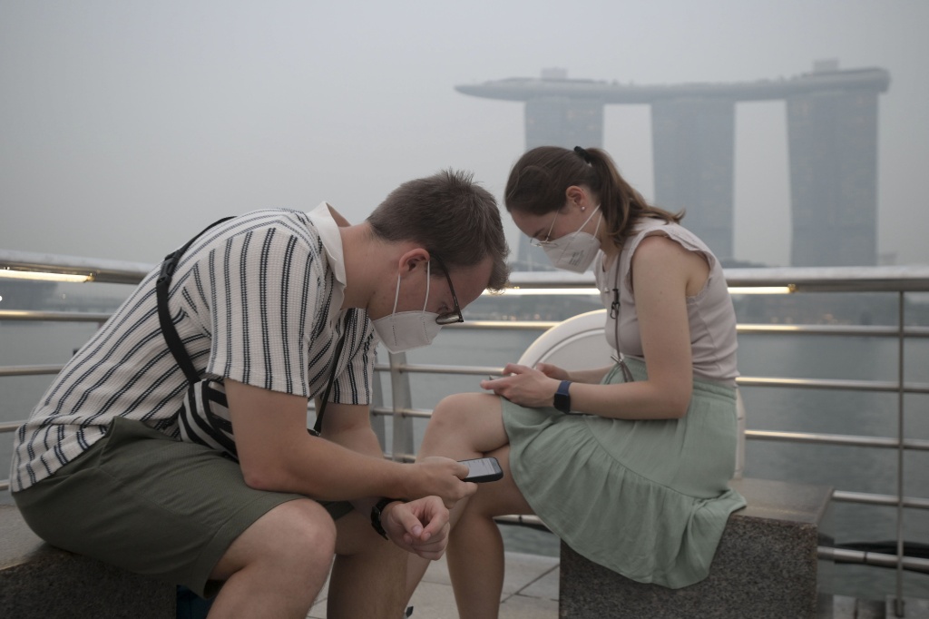 Four killed in Indonesia battling fires causing toxic haze