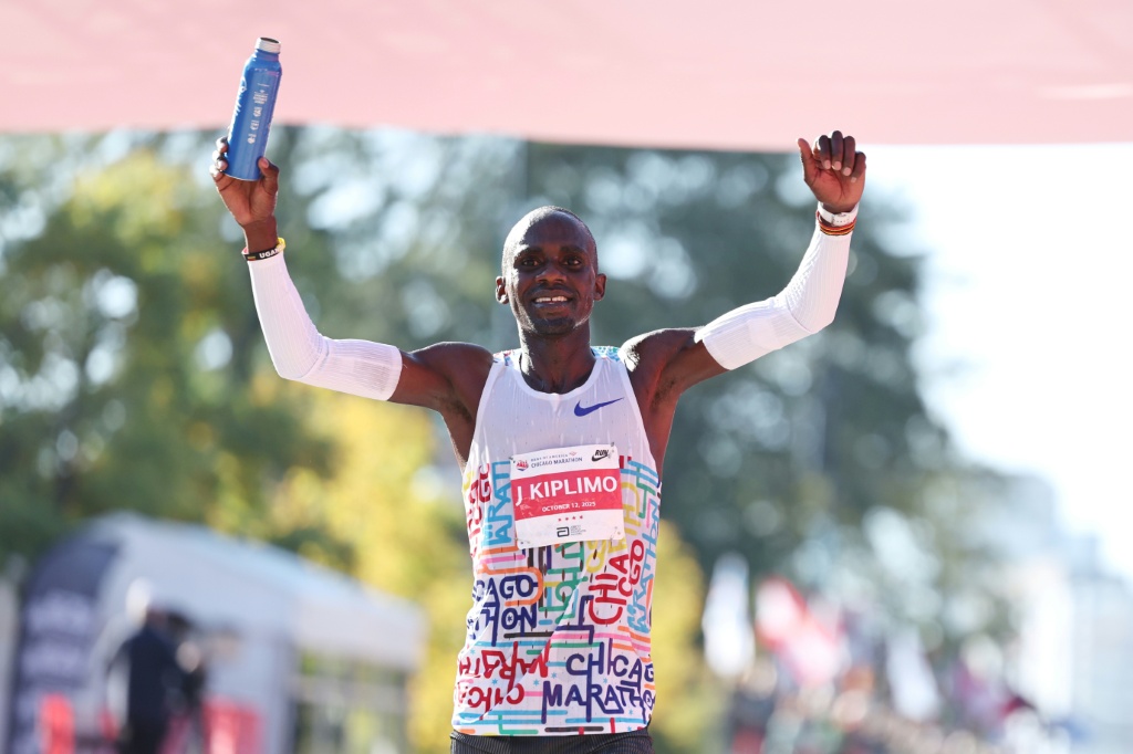 Kiplimo and Feysa seek repeat Chicago Marathon wins