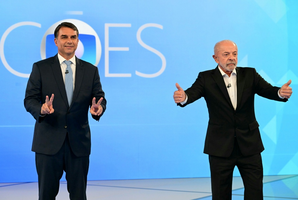 Final polls showed the two candidates neck-and-neck — Pablo PORCIUNCULA / AFP