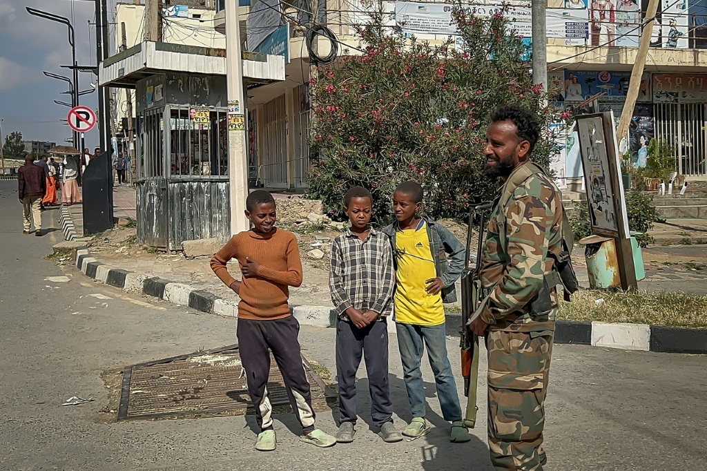 Mekele residents have been speaking freely with TPF fighters but not with federal soldiers — - / AFP
