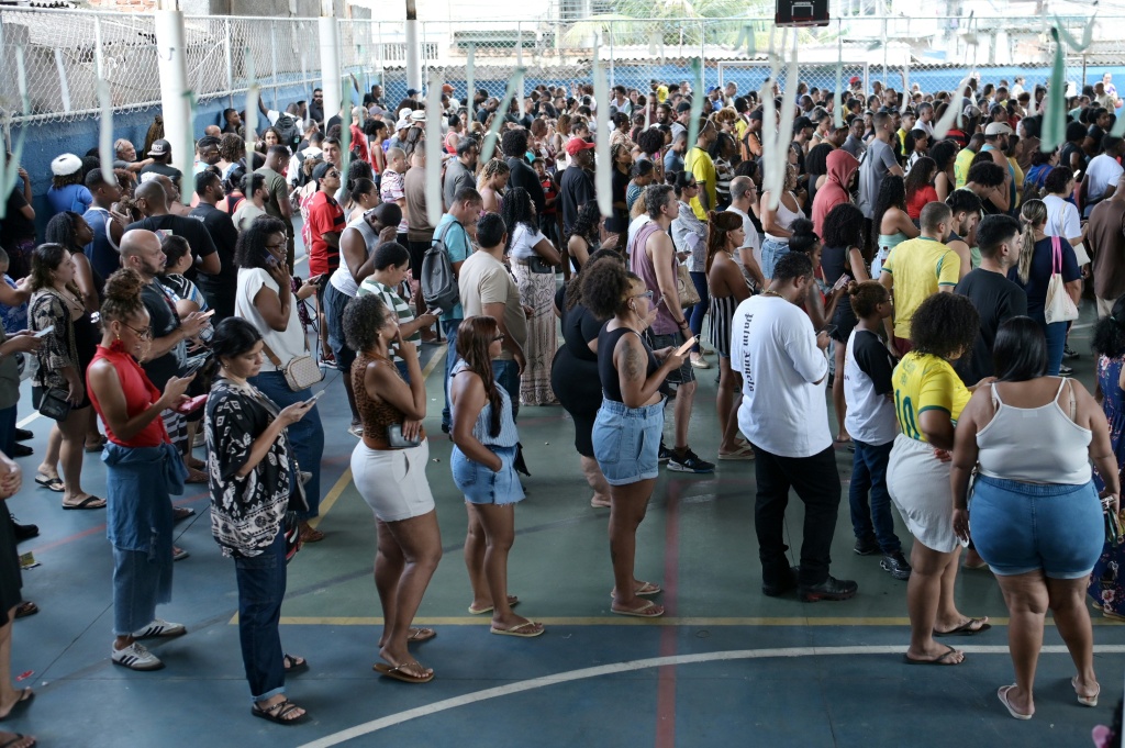 Lula is more popular in Brazil's poor northeast, among low-income voters, Catholics, and women — Evaristo SA / AFP
