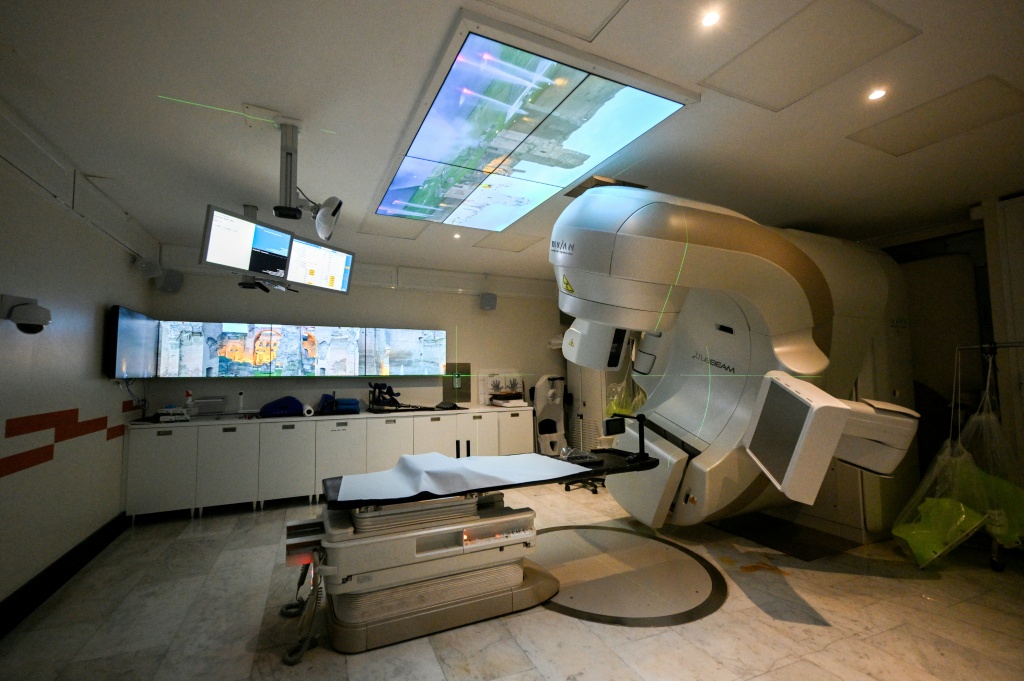 Rome hospital taps culture to help heal cancer patients