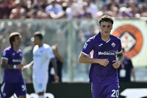 Juventus vence Atalanta e se aproxima dos líderes no Italiano