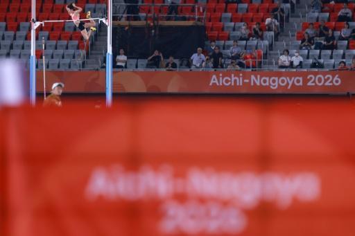 Japan organisers 'not satisfied' as empty seats blight Asian Games