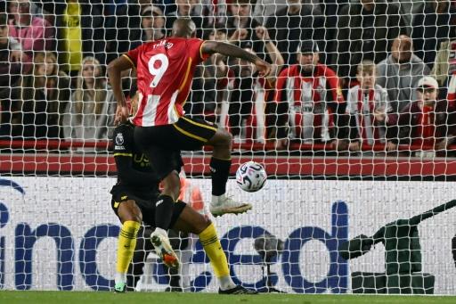 Com gol de Igor Thiago, Brentford vence Chelsea no Campeonato Inglês