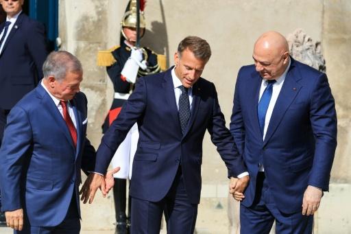 Macron welcomed the president of Lebanon and the king of Jordan — Ludovic MARIN / AFP