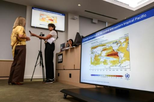 La secretario general de la Oficina Nacional de Administración Oceánica y Atmosférica (NOAA, en inglés), Celeste Saulo, en una presentación sobre el fenómeno El Niño, en Ginebra, el 3 de septiembre de 2026 — Fabrice Coffrini / AFP
