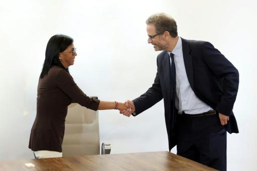 Venezuela logró "tregua" pero requiere reformas institucionales urgentes, dice HRW 