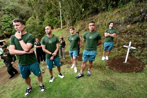 Brazil team returns to Colombian site of doomed jet crash