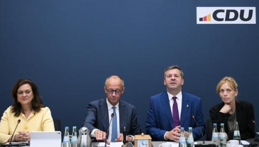 German Chancellor Friedrich Merz and his party's defeated Saxony-Anhalt state premier Sven Schulze hold a day-after meeting in Berlin with other CDU members — RALF HIRSCHBERGER / AFP