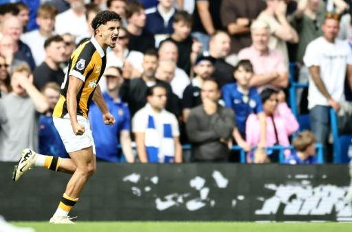 Mohamed Belloumi struck twice for Hull at Stamford Bridge — Henry NICHOLLS / AFP