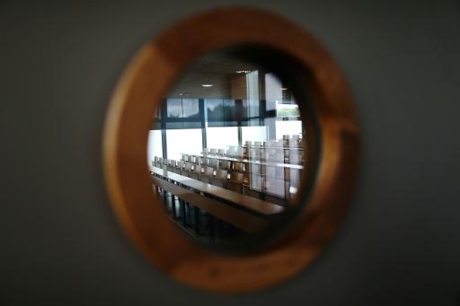 Des syndicats d'étudiants et d’enseignants-chercheurs s'opposent farouchement à ce qu'ils voient comme une privatisation des universités — CHARLY TRIBALLEAU / AFP