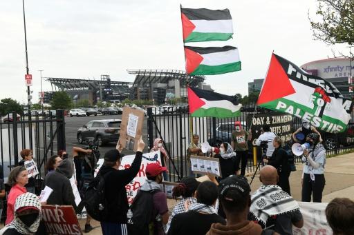 A pro-Palestinian group has urged a boycott of the rest of Ed Sheeran's world tour — Matthew Hatcher / AFP