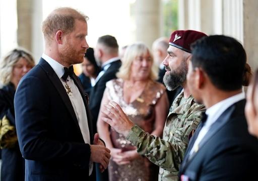 Prinz Harry absolviert ersten größeren Auftritt nach seiner Rückkehr nach Großbritannien
