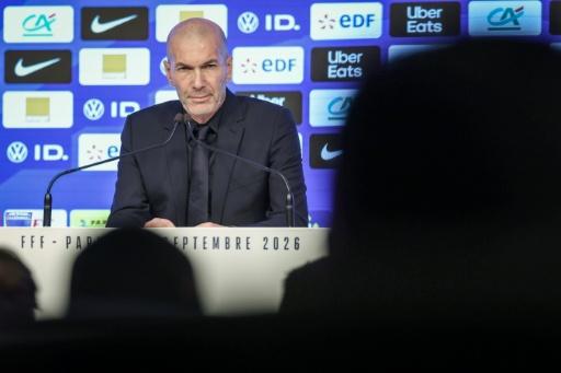 Sem Tchouaméni e com Mbappé capitão, Zidane divulga sua 1ª lista de convocados da França