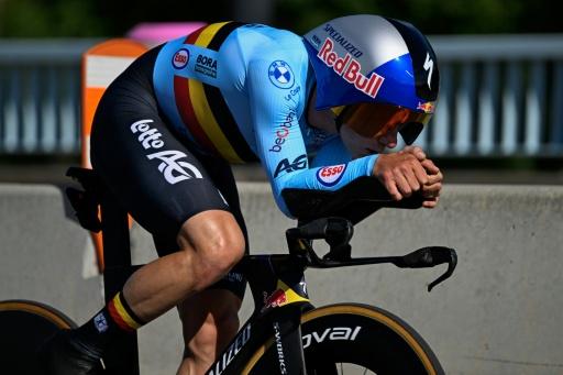 El belga Remco Evenepoel compite en la contrarreloj individual masculina de los Mundiales de ciclismo de Montreal, en Montreal (Canadá), el 20 de septiembre de 2026 — Andrej Ivanov / AFP