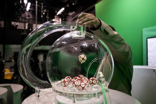 "2,1 Top boules!" La FDJ ouvre pour la première fois au public les studios du Loto