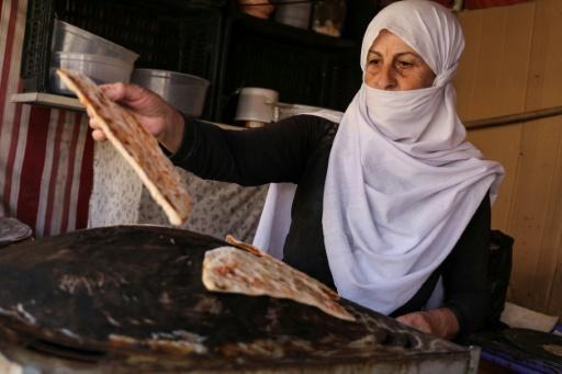 في السويداء في جنوب سوريا شحّ في الطحين والمازوت وقلق على المصير