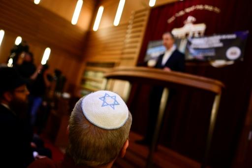 Nach Brandanschlag auf Synagoge in Wuppertal: Hinweise auf antisemitisches Motiv